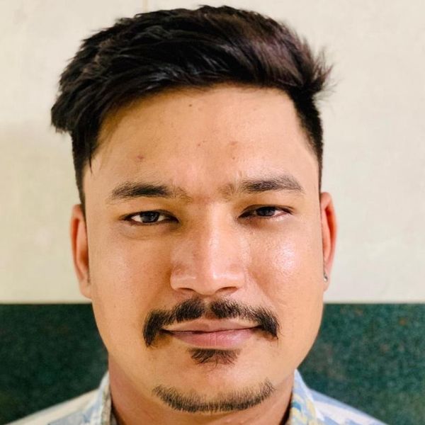 resume profile picture