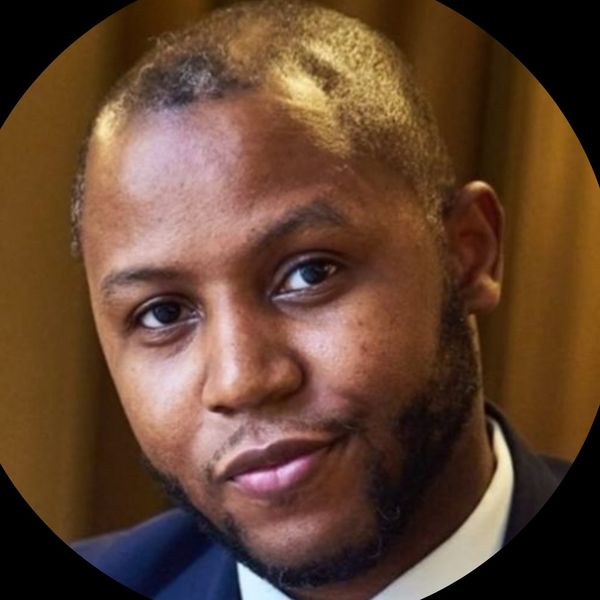 resume profile picture
