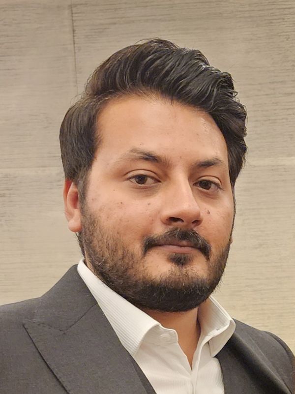 resume profile picture