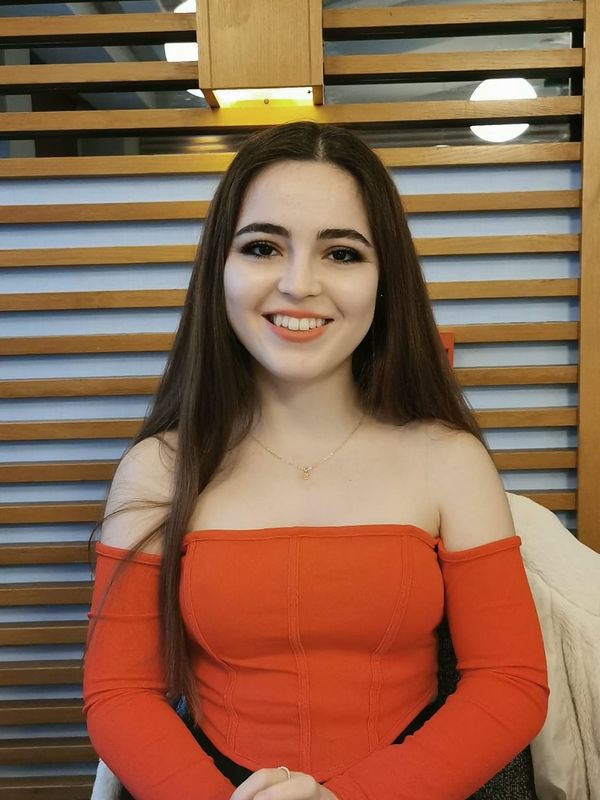 resume profile picture