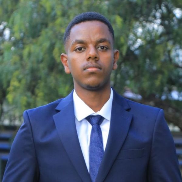 resume profile picture