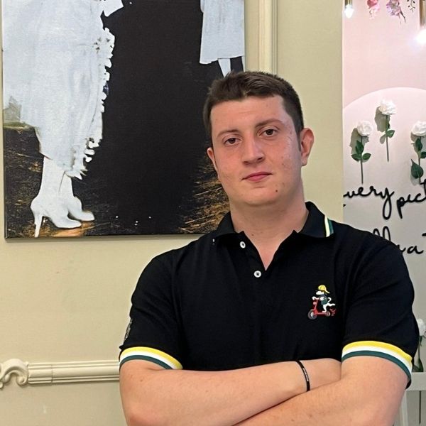 resume profile picture