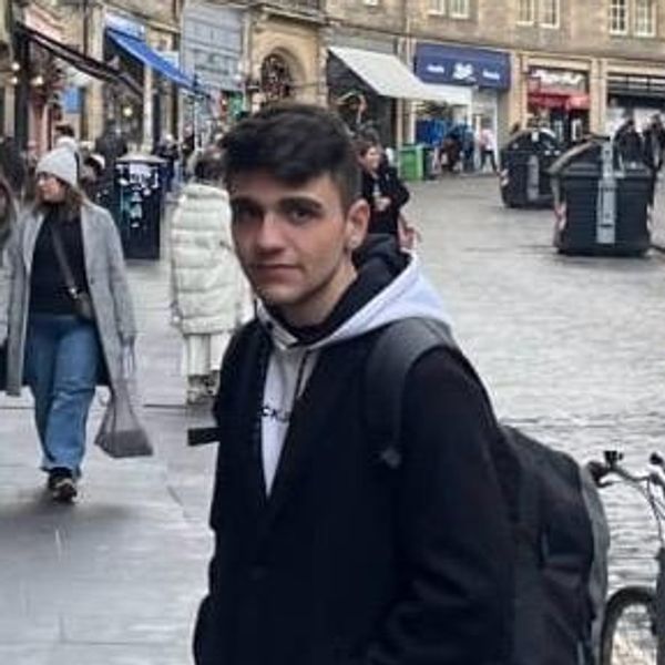 resume profile picture