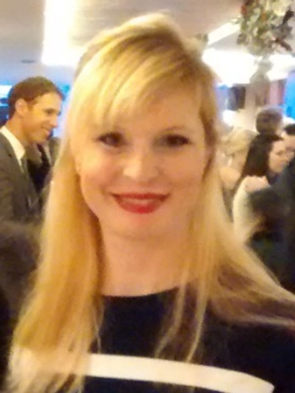 resume profile picture