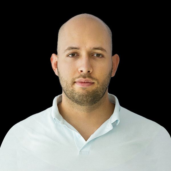 resume profile picture