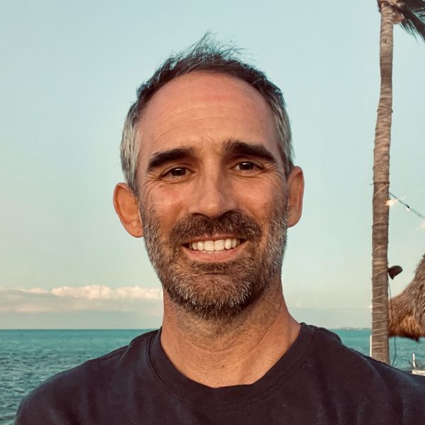 resume profile picture