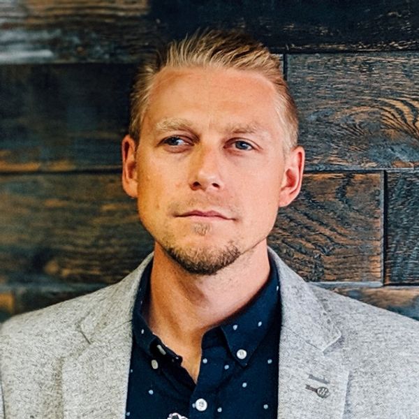 resume profile picture