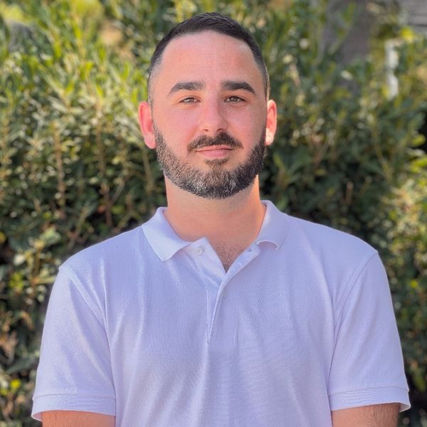 resume profile picture
