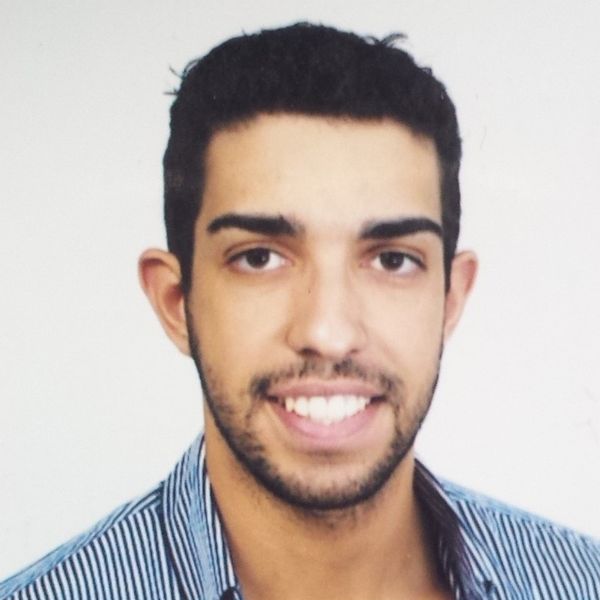 resume profile picture