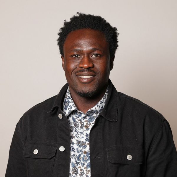 resume profile picture