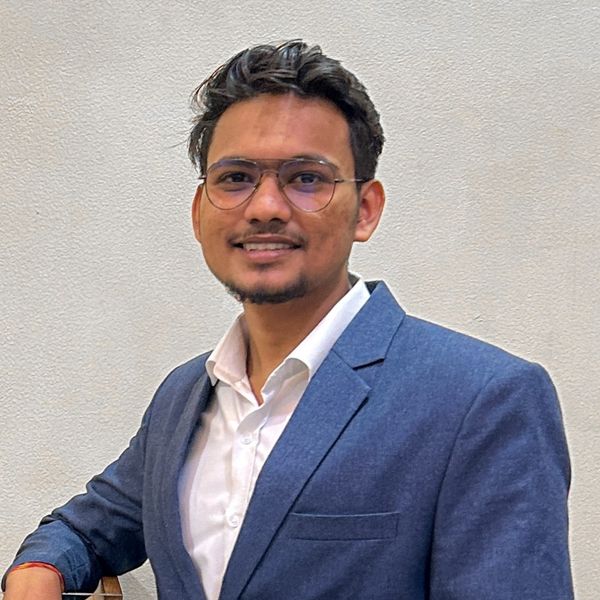 resume profile picture