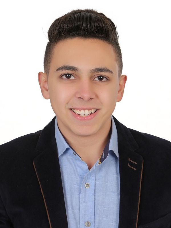 resume profile picture