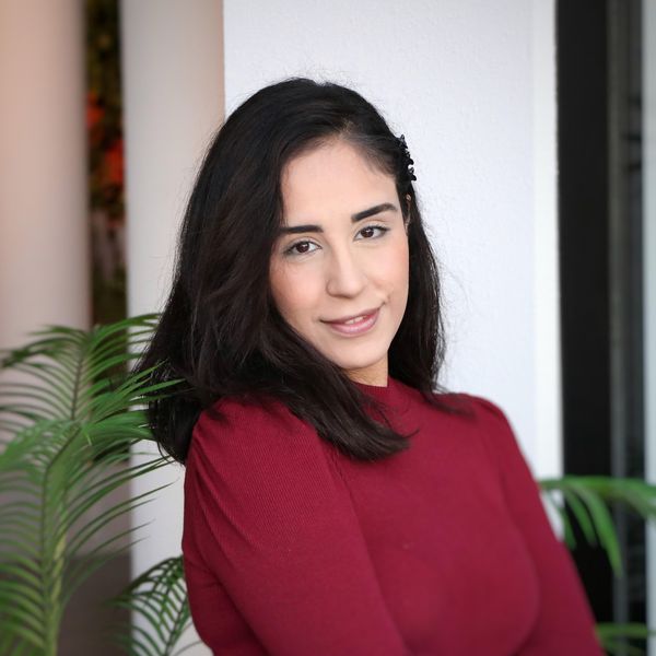 resume profile picture