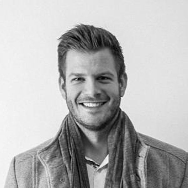 resume profile picture