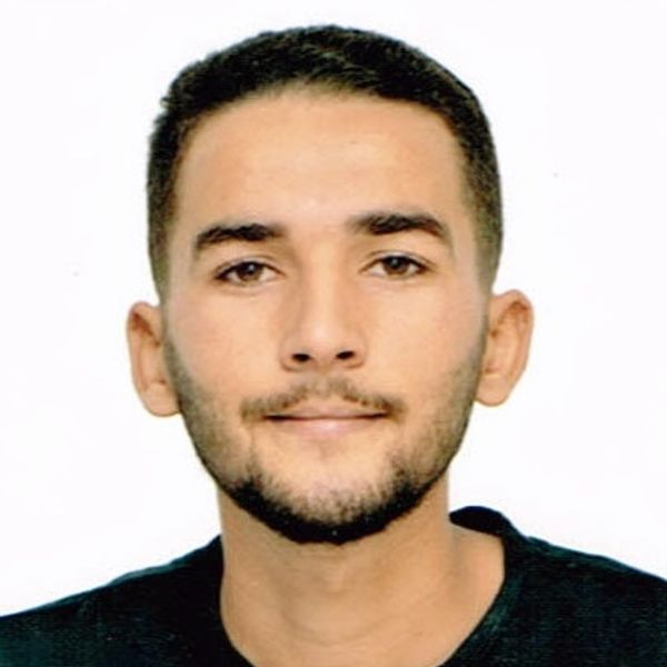 resume profile picture