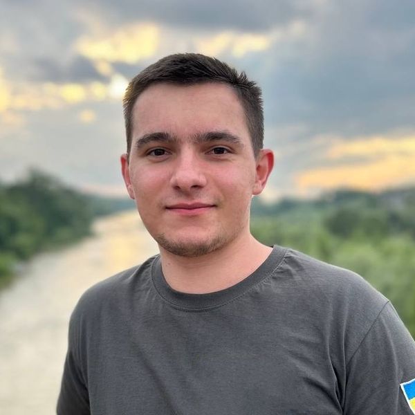 resume profile picture