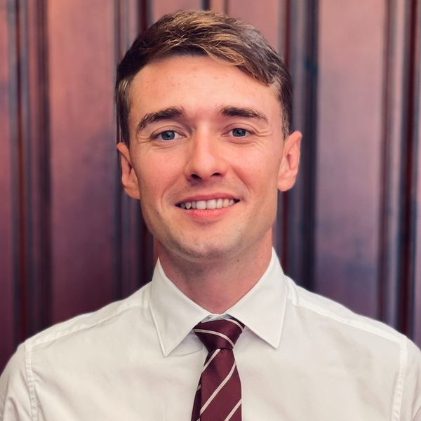 resume profile picture