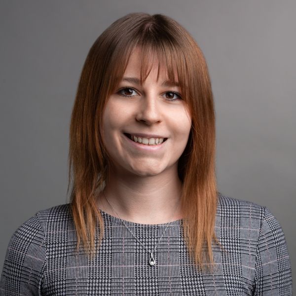 resume profile picture