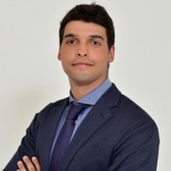 resume profile picture