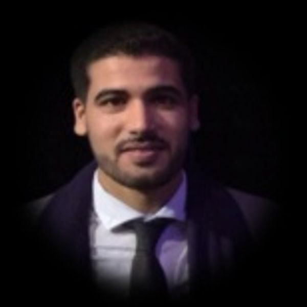 resume profile picture