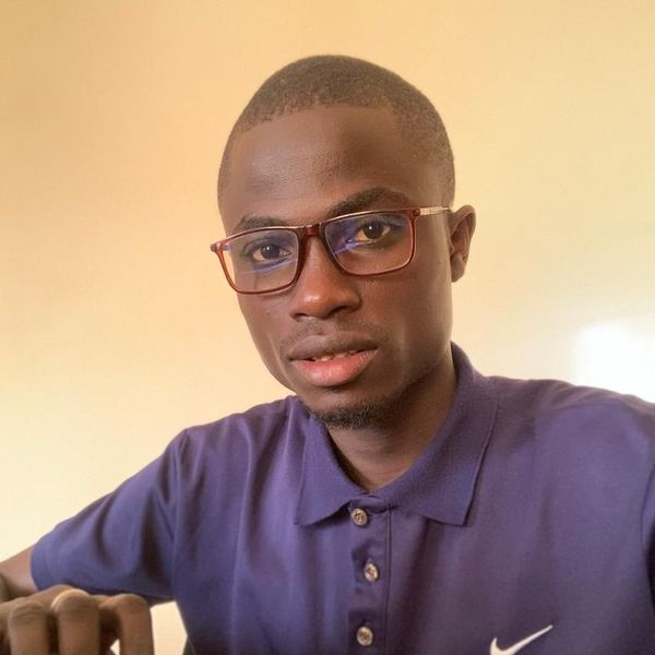 resume profile picture