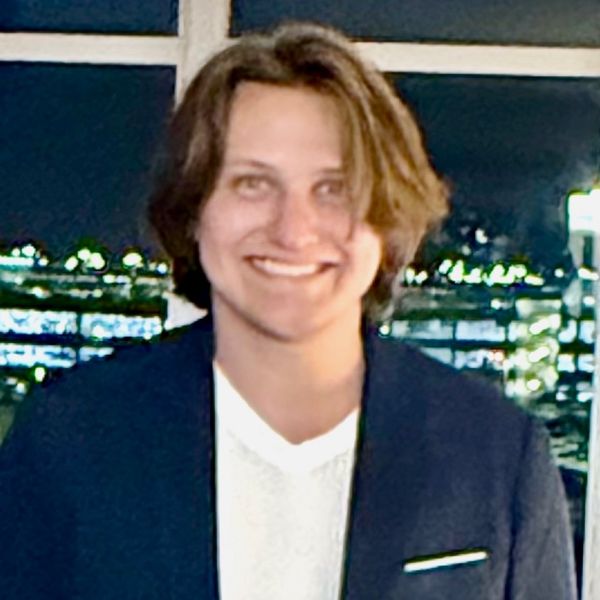 resume profile picture