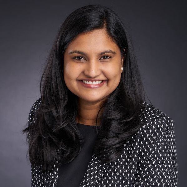 resume profile picture