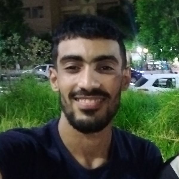 resume profile picture